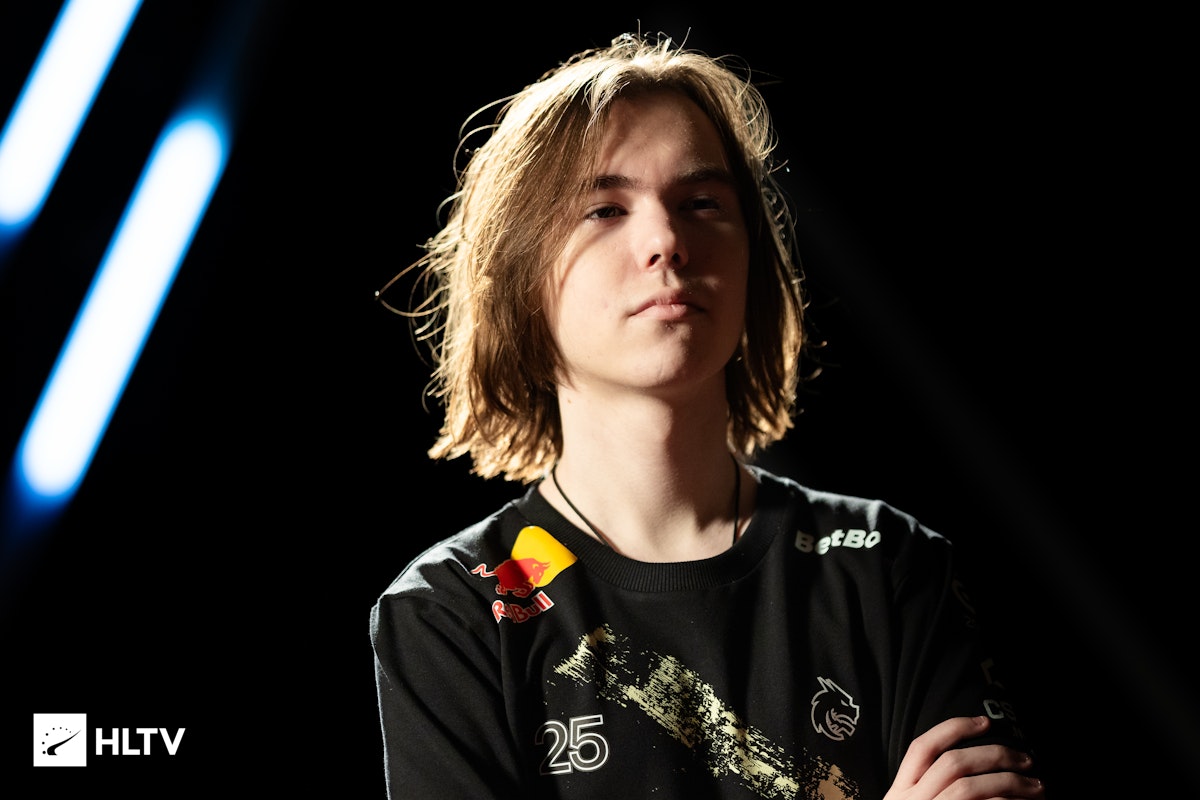 LPL第一周趣味数据：Tarzan单局伤害885是LPL打野单场伤害第三低